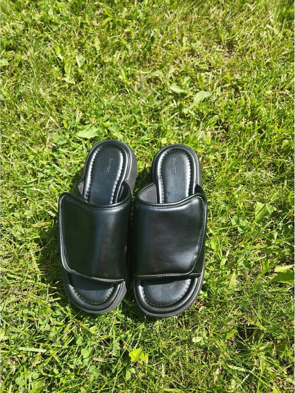 Frank and oak black platform adjustable slides size 7 indie y2k goth grunge